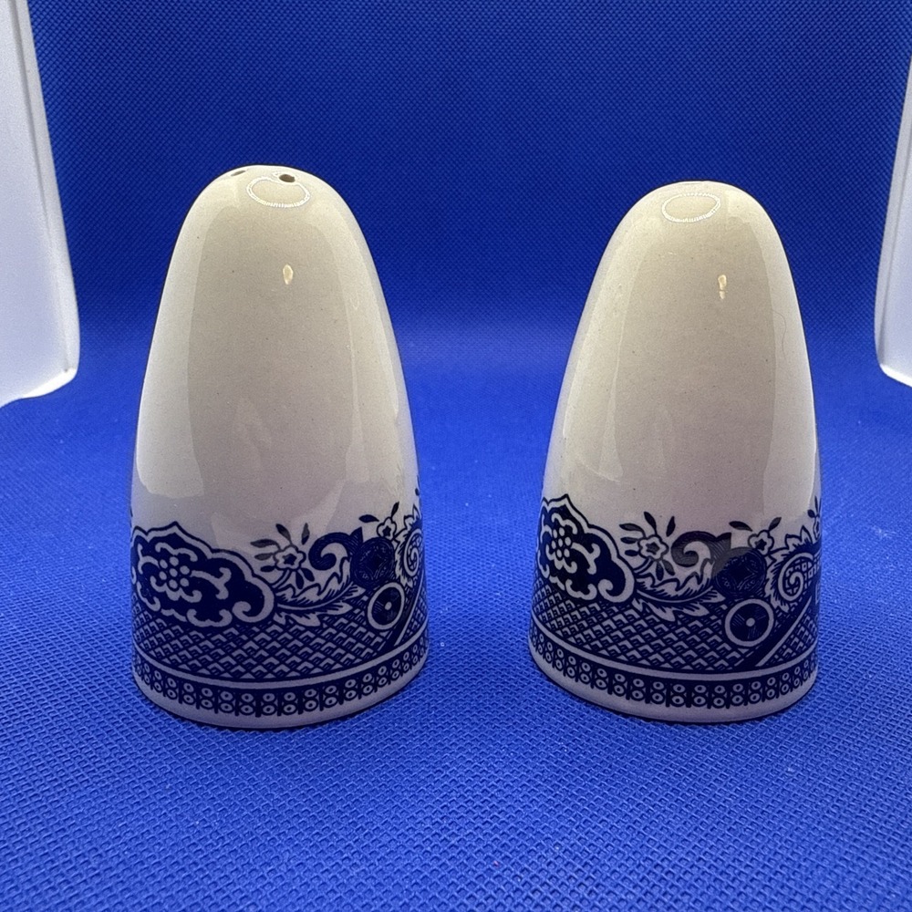 Blue Willow Ceramic Salt and Pepper Shakers Made in Japan